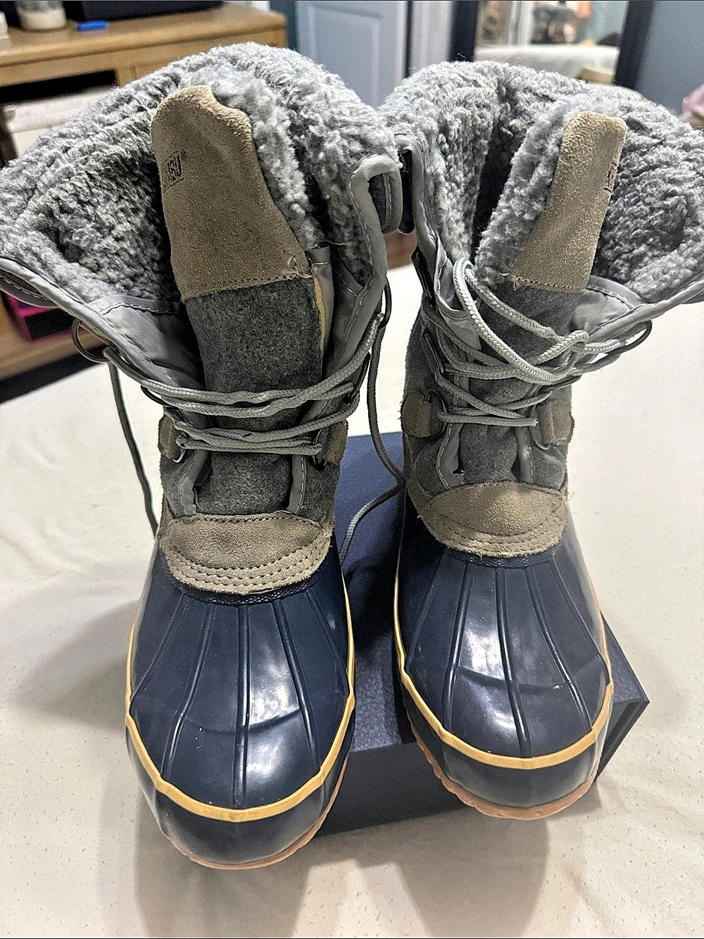 Khombu Jilly Winter Boots Blue & Gray US 8M